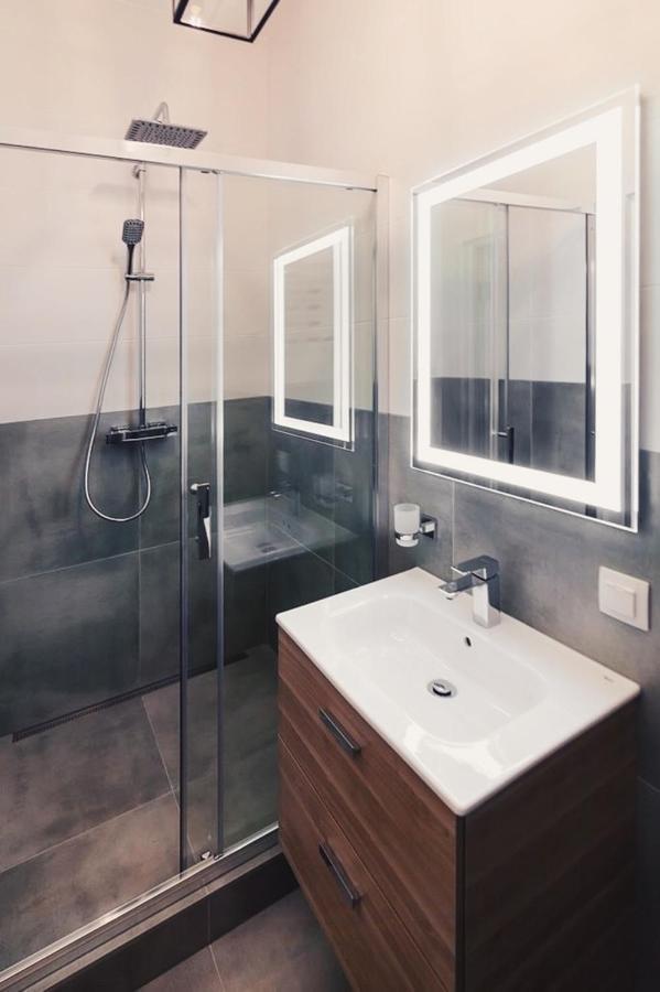 Cozy & New Furnished Flat In Old Town Of Lviv Apartment Bagian luar foto
